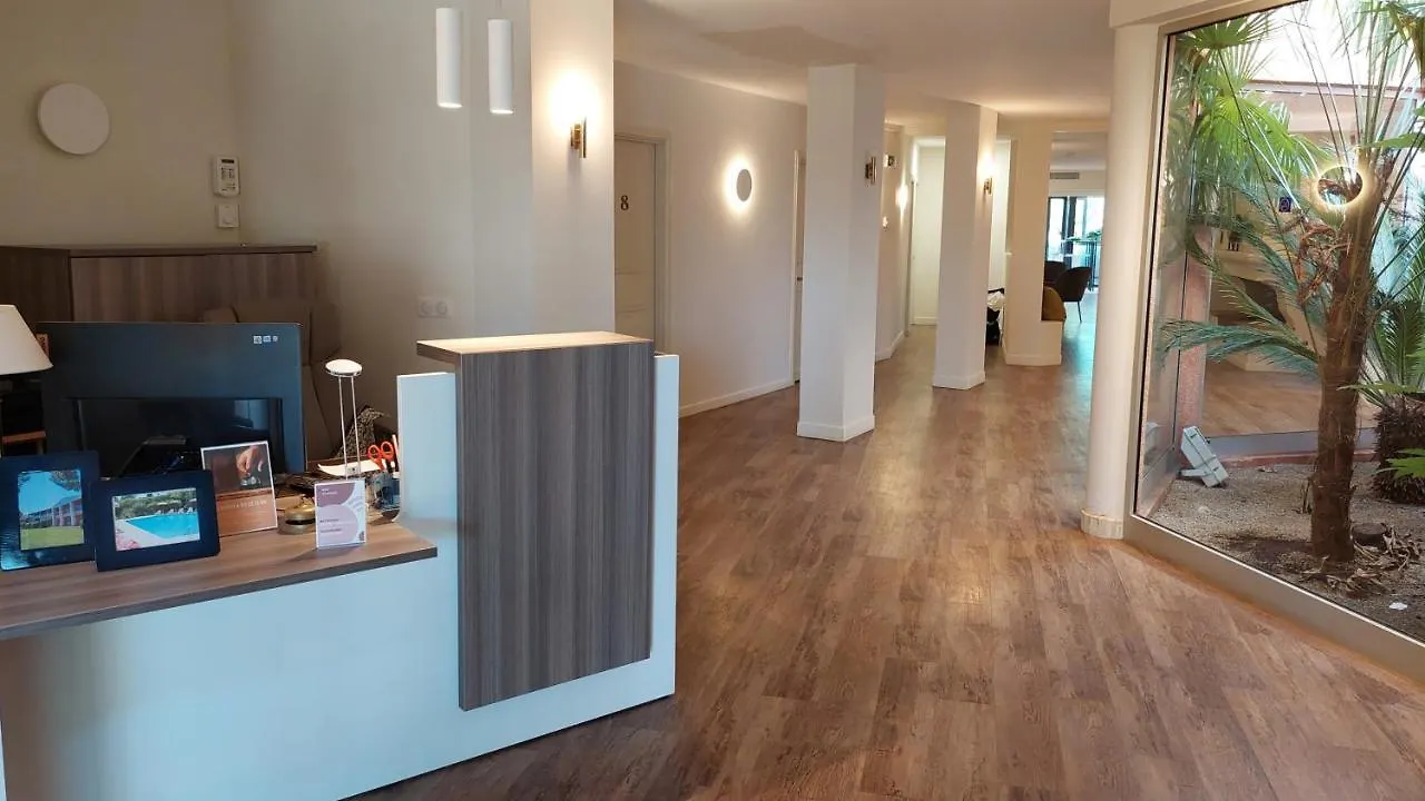 ***  Castel 'Provence Hotel Mouans-Sartoux France