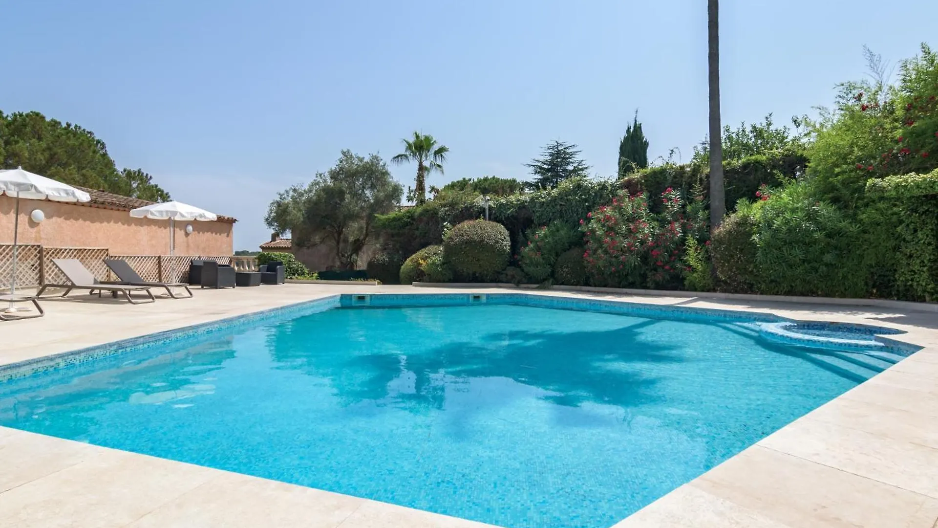 Castel 'Provence Hotel Mouans-Sartoux 3*,  France