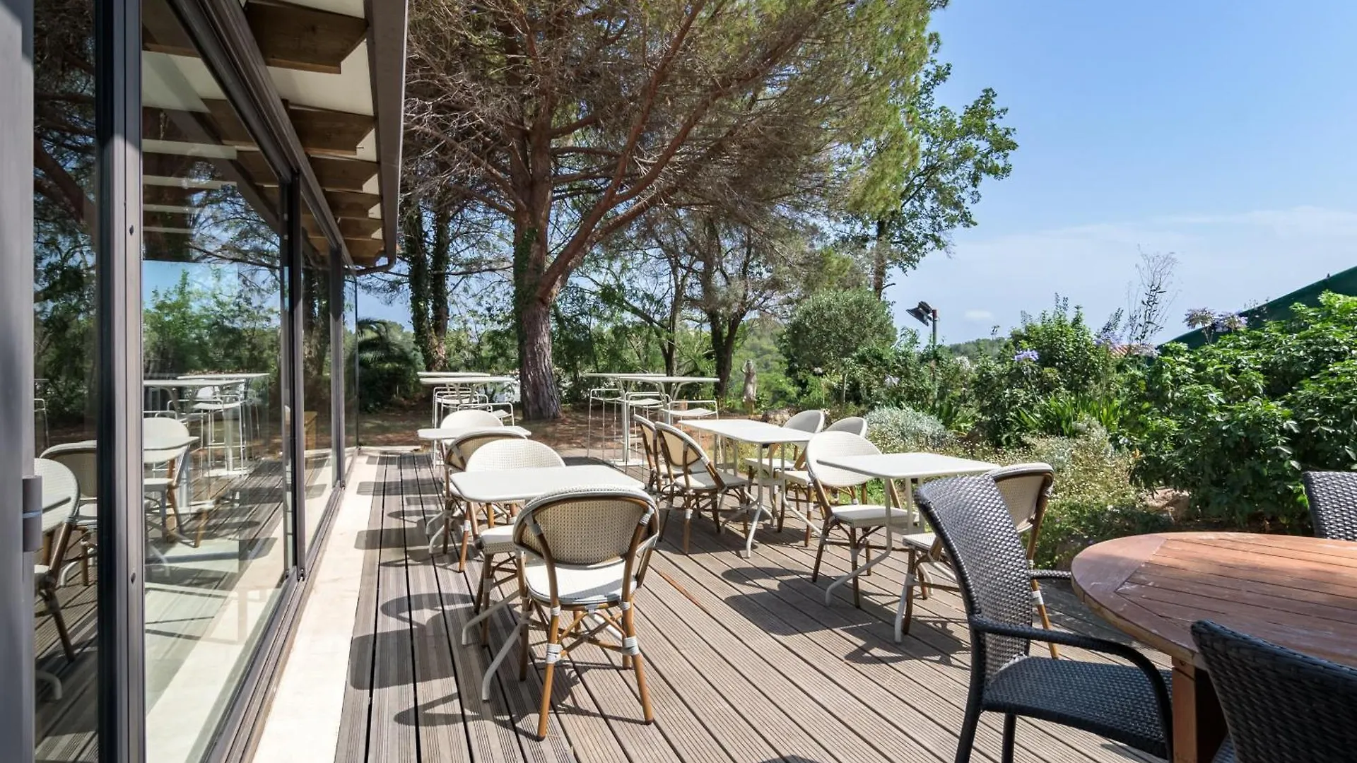 Hotel Castel 'Provence Mouans-Sartoux 3*,